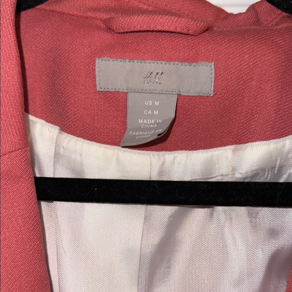 H&M Women's Vibrant Coral Blazer - Picture 2 of 3